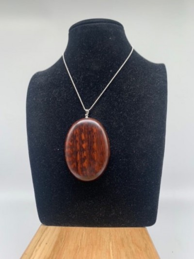 B42 Pendentif en Bois Précieux